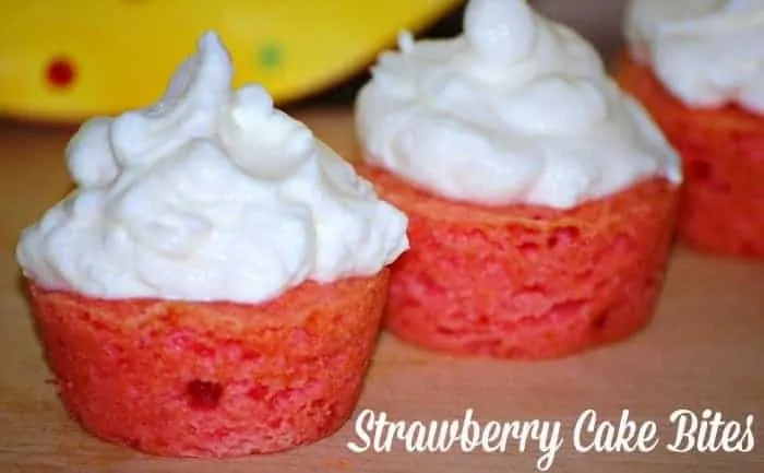 Strawberry Cake Bites 