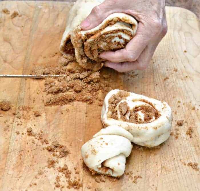 Cinnamon rolls Easy