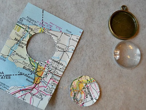 Map Necklace Tutorial