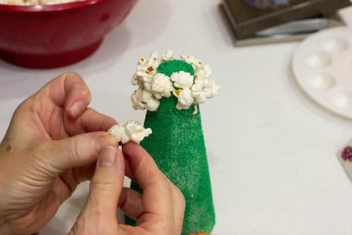 Popcorn Topiary Craft Projects Christmas